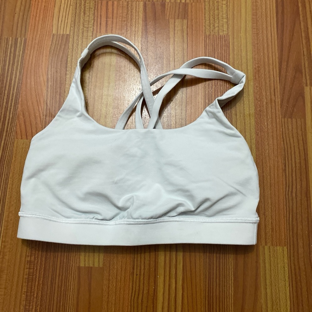 Lululemon bra size 4 white